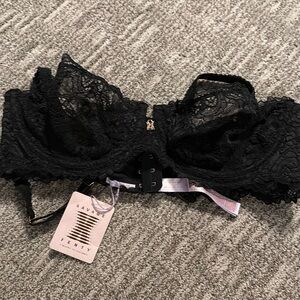 NWT Savage Black Lace Bra